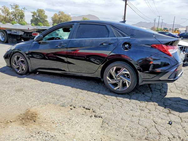 2024 HYUNDAI ELANTRA SEL w/ Convenience Pkg — DSRA