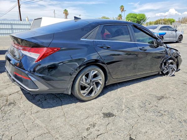 2024 HYUNDAI ELANTRA SEL w/ Convenience Pkg — PSRA