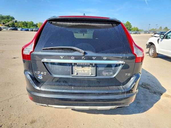 2016 VOLVO XC60