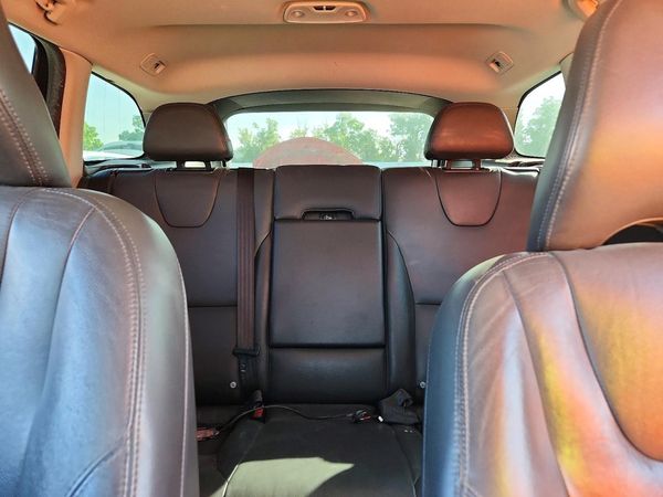 2016 VOLVO XC60