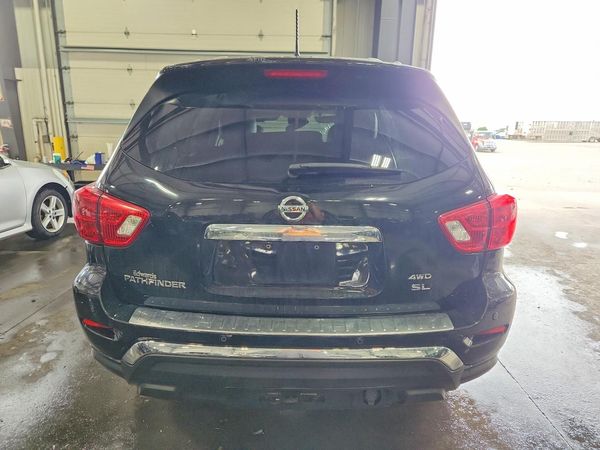 2018 NISSAN PATHFINDER