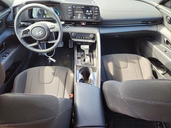 2026 HYUNDAI ELANTRA