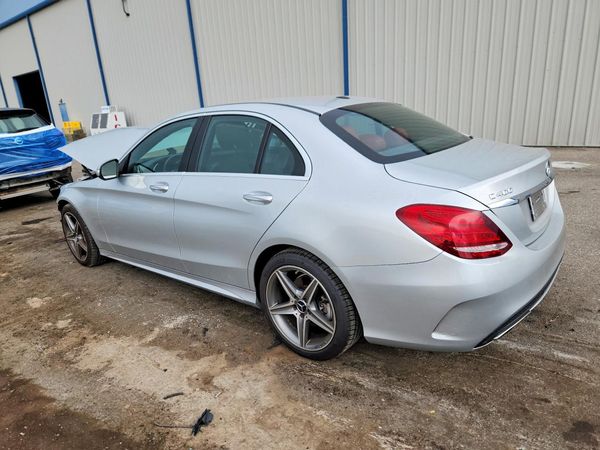 2015 MERCEDES-BENZ C