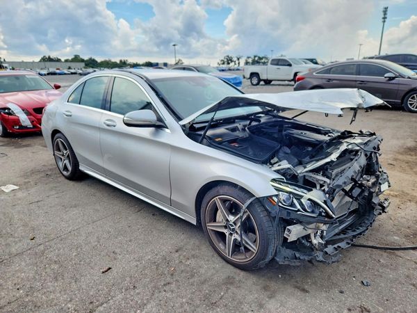 2015 MERCEDES-BENZ C