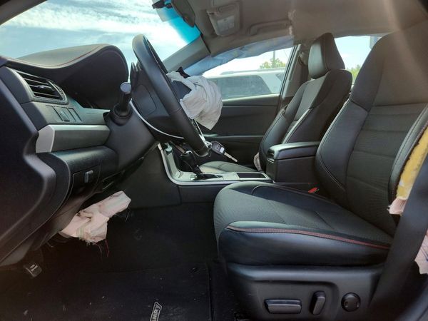 2017 TOYOTA CAMRY LE/SE/XLE/XSE — DENT