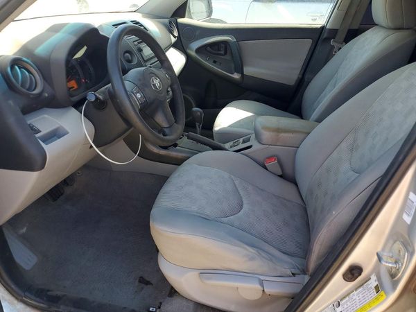 2012 TOYOTA RAV4 Standard