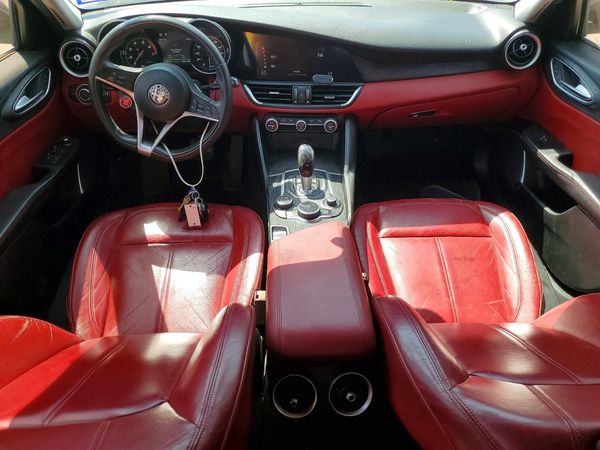 2019 ALFA ROMEO GIULIA RWD