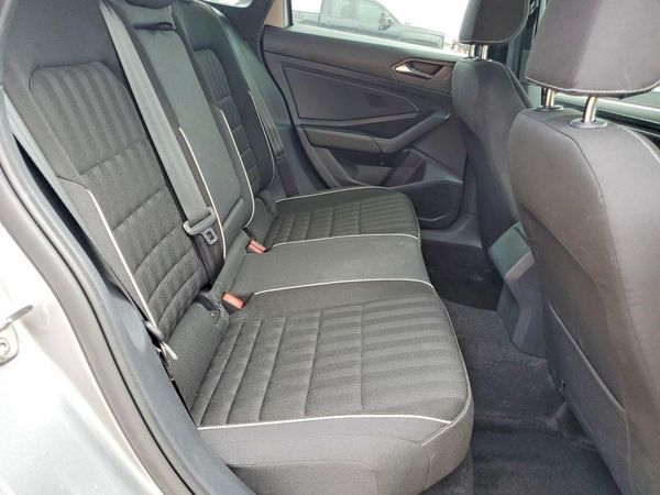 2023 VOLKSWAGEN JETTA Sport