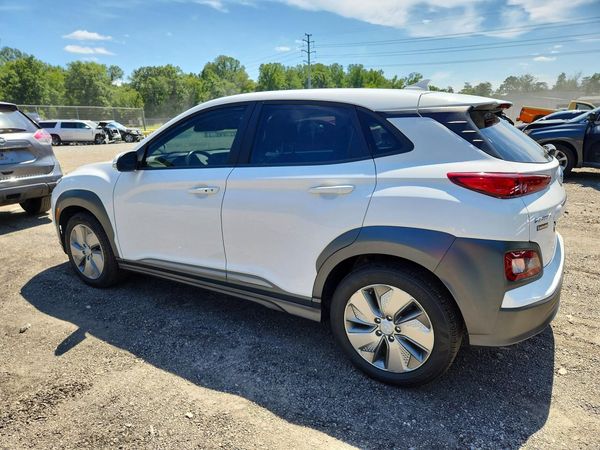 2021 HYUNDAI KONA Limited — DSRA