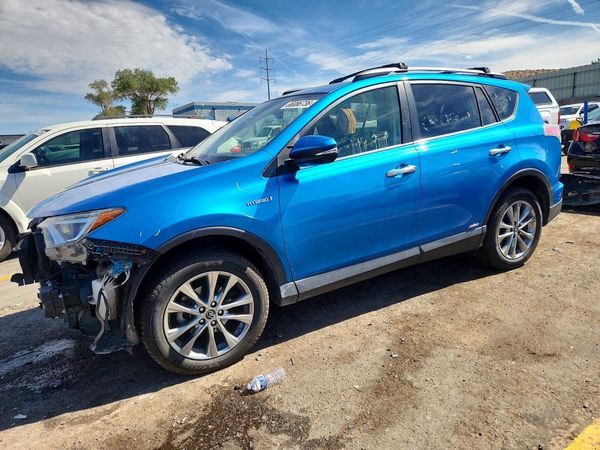 2017 TOYOTA RAV4 — DSFA — Front 3/4