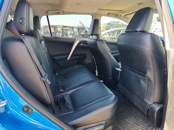 2017 TOYOTA RAV4 Ltd Hybrid — PSRS