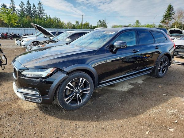 2018 VOLVO V90 CROSS COUNTRY Inscription