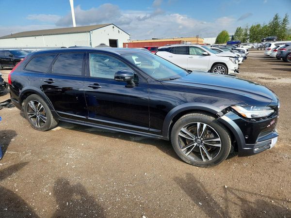 2018 VOLVO V90 CROSS COUNTRY Inscription