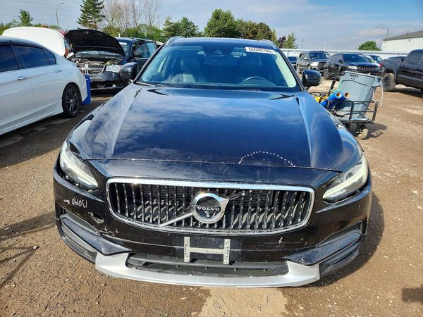 2018 VOLVO V90 CROSS COUNTRY Inscription