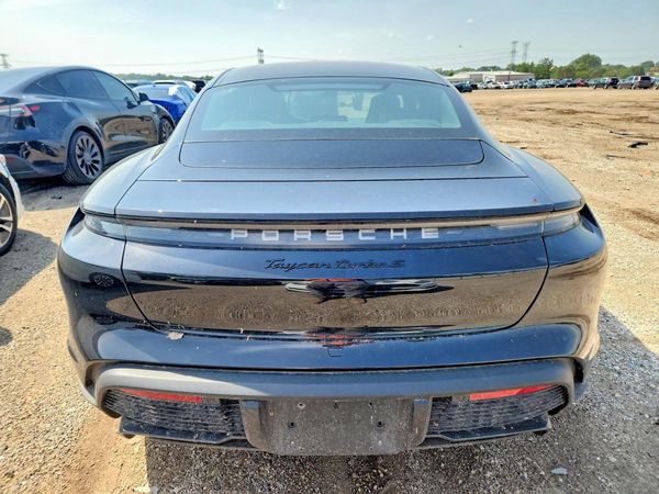 2021 PORSCHE TAYCAN Turbo / Turbo S
