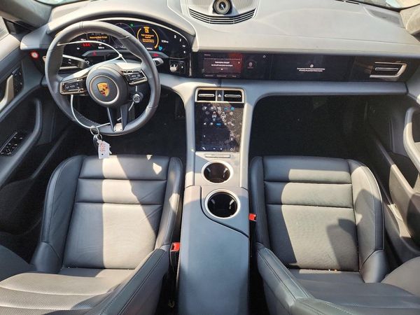 2021 PORSCHE TAYCAN Turbo / Turbo S