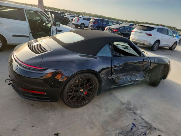 2024 PORSCHE 911