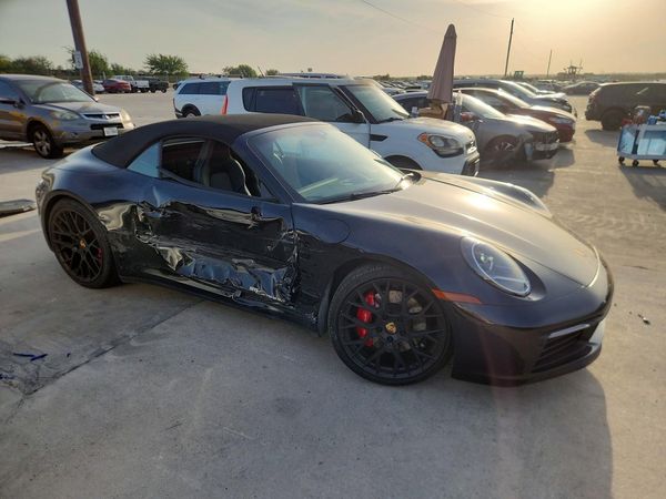 2024 PORSCHE 911