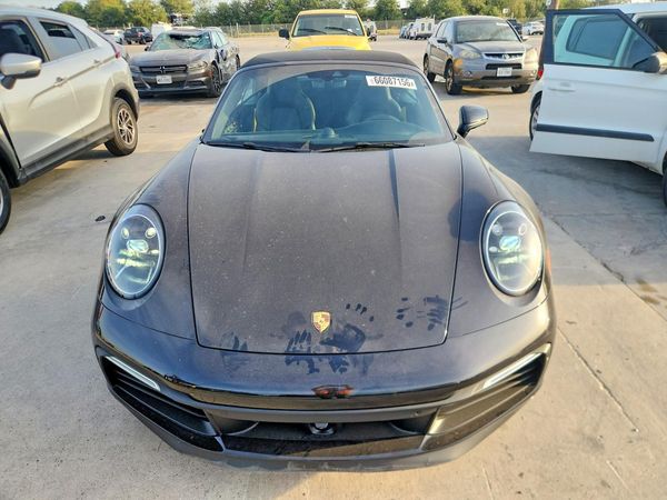 2024 PORSCHE 911