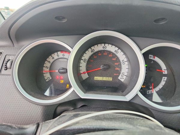 2015 TOYOTA TACOMA Delux Grade