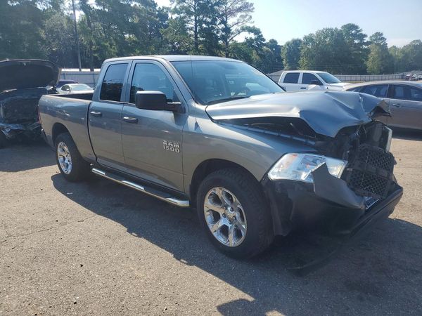 2013 RAM 1500 ST