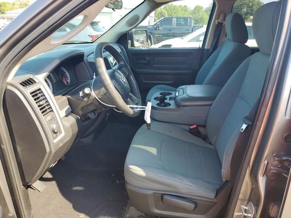 2013 RAM 1500 ST