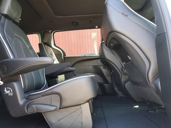 2026 CHRYSLER PACIFICA Limited — PSRS