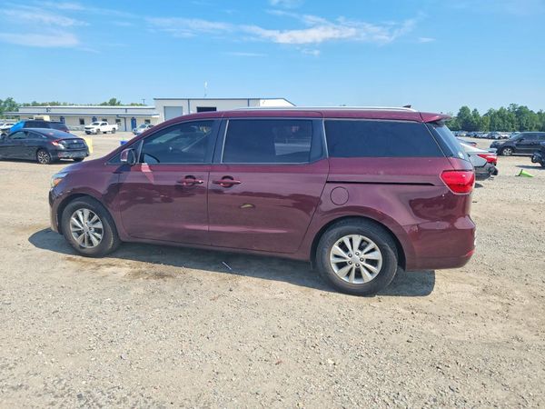 2017 KIA SEDONA LX