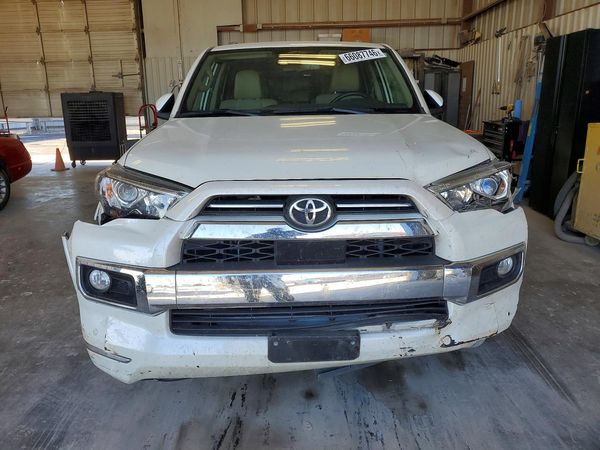 2020 TOYOTA 4RUNNER