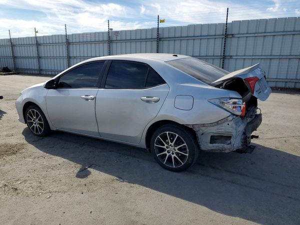 2017 TOYOTA COROLLA