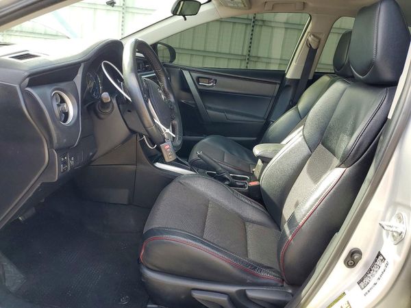2017 TOYOTA COROLLA