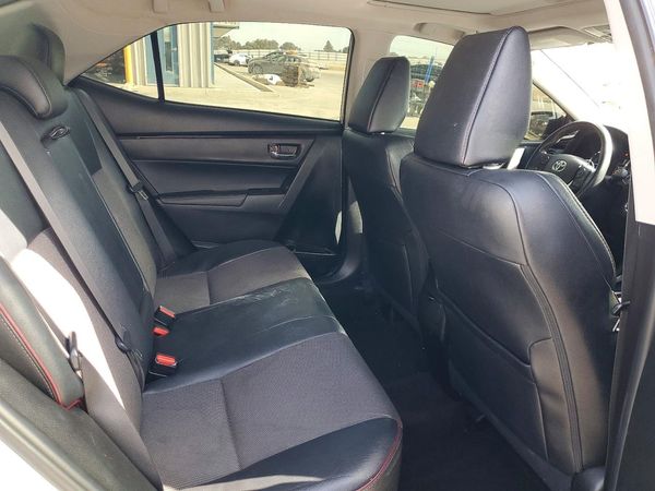2017 TOYOTA COROLLA