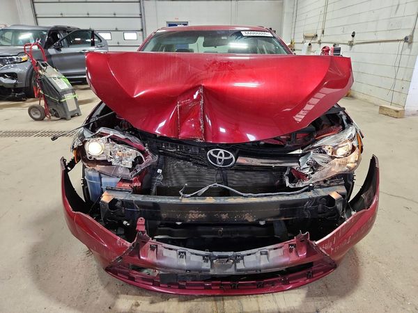 2015 TOYOTA CAMRY