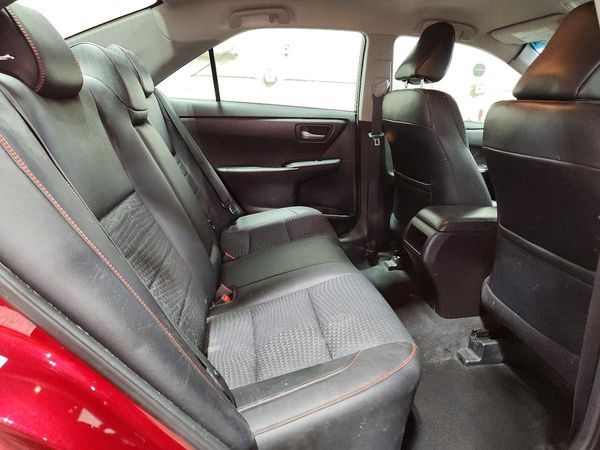 2015 TOYOTA CAMRY