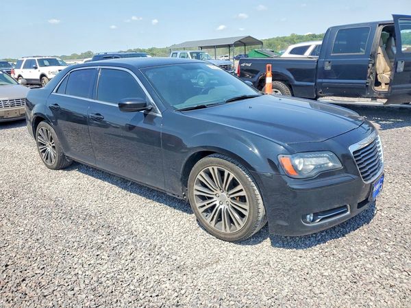 2012 CHRYSLER 300