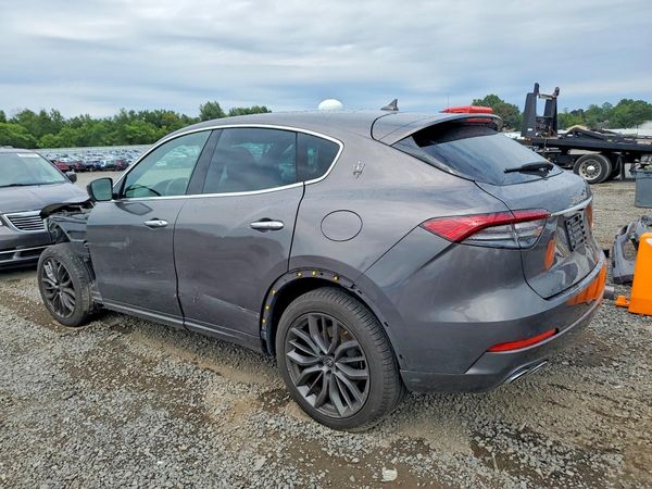 2024 MASERATI LEVANTE