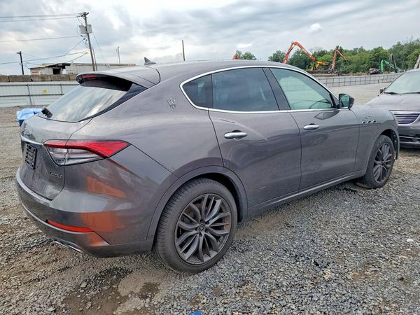 2024 MASERATI LEVANTE