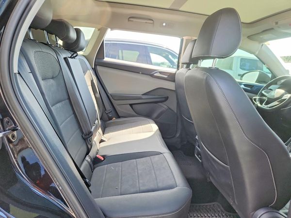 2023 VOLKSWAGEN TAOS
