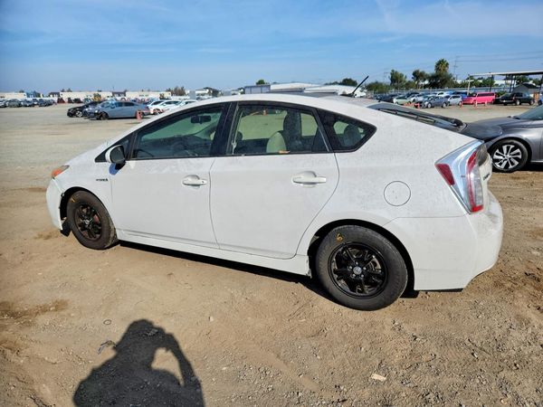 2014 TOYOTA PRIUS
