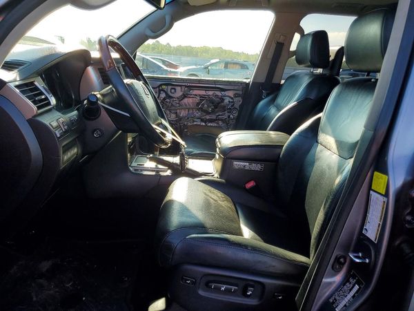 2013 LEXUS LX
