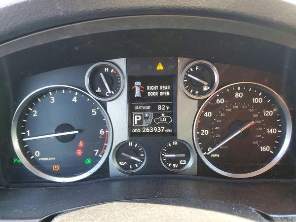 2013 LEXUS LX