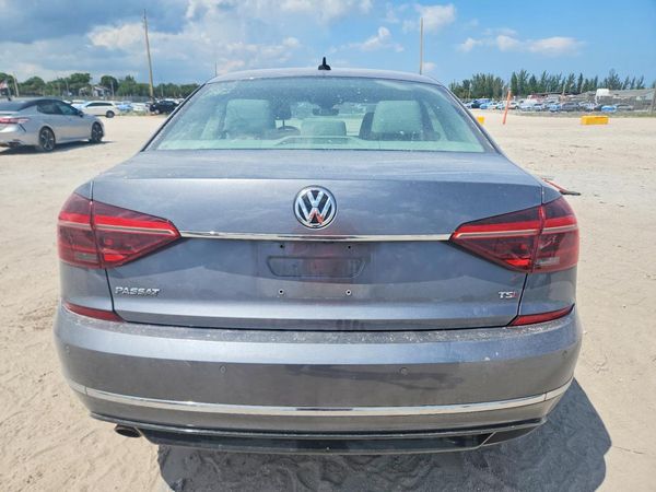 2019 VOLKSWAGEN PASSAT