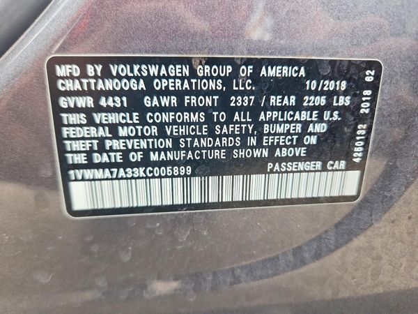 2019 VOLKSWAGEN PASSAT