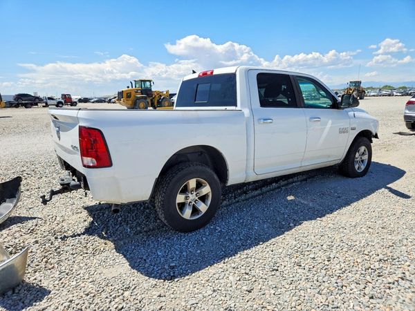 2014 RAM 1500 SLT