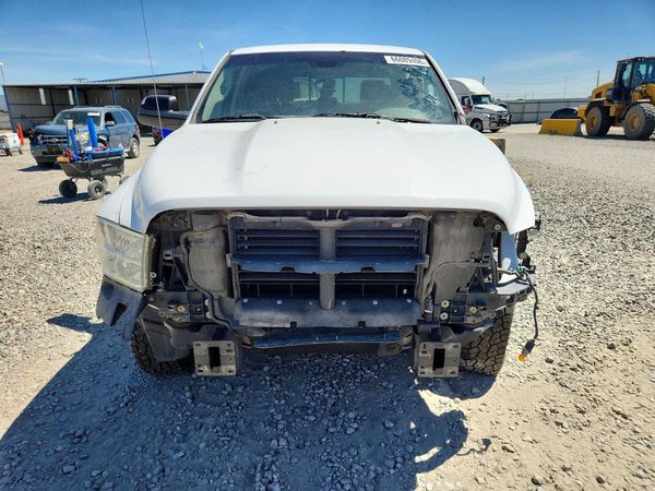 2014 RAM 1500 SLT