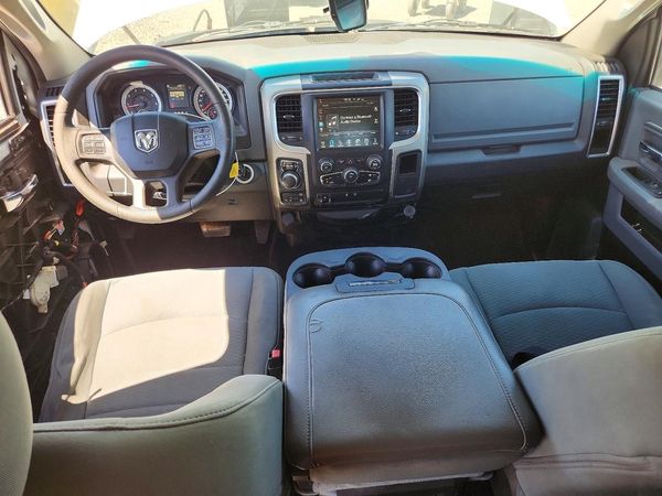 2014 RAM 1500 SLT