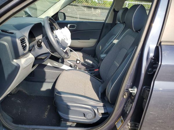 2023 HYUNDAI VENUE SEL, Limited