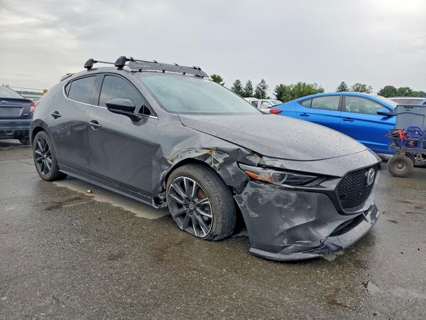 2021 MAZDA 3