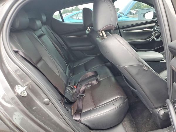 2021 MAZDA 3