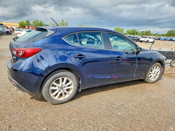 2016 MAZDA 3 Touring/GS